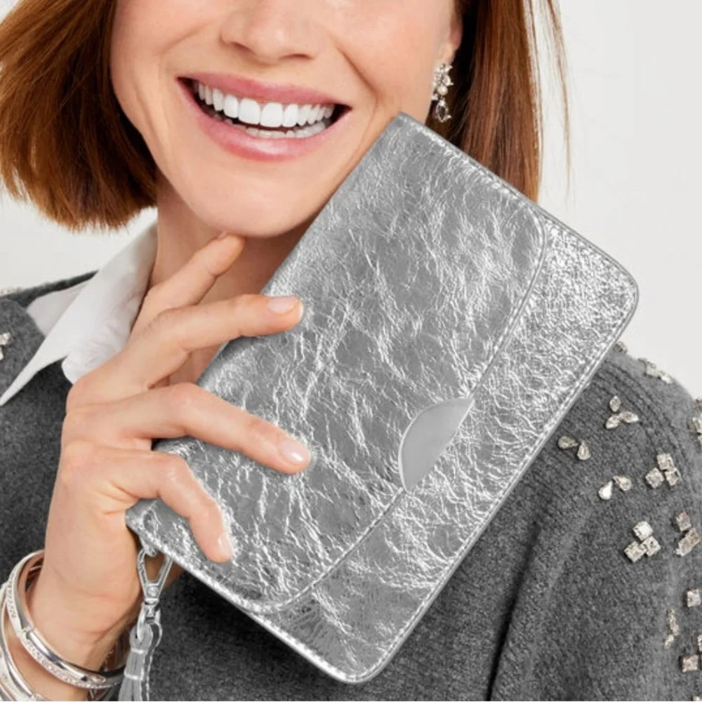 Talbots NWOT Crinkle Metallic Leather‎ Wristlet